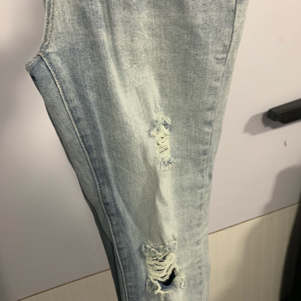 Jeans - Picture 2 of 6